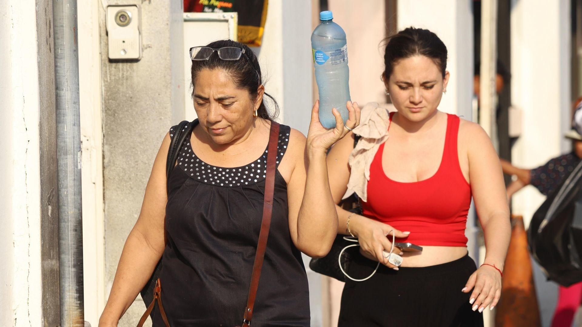 ¿Creen que Hace Calor? Prevén Tres Ondas Más Intensas Que Romperán Récords en México