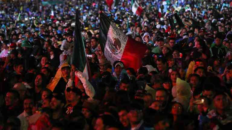 Galería | Así se Vivió el Grito de Independencia en el Zócalo de la CDMX 