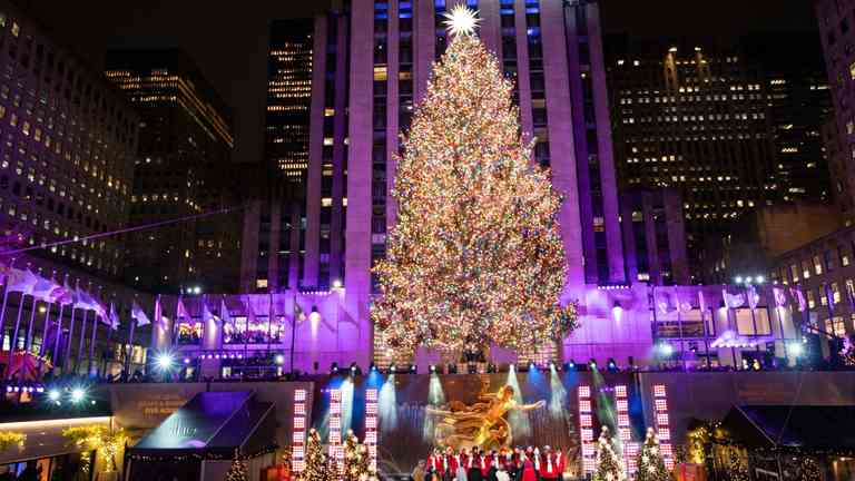 Fotos | Encienden Árbol del Rockefeller e Inicia Oficialmente la Navidad en Nueva York