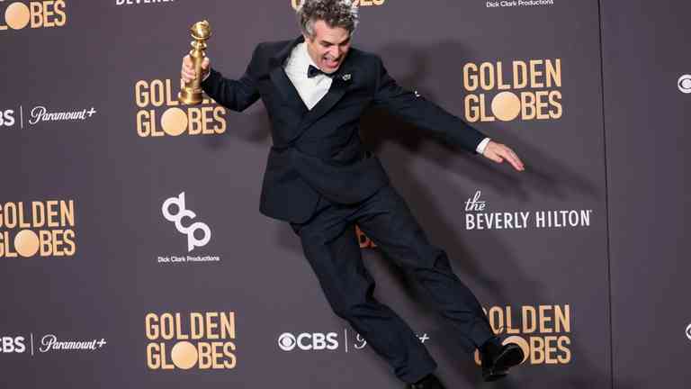 Globos de Oro: 'Oppenheimer' Gana Mejor Película De Drama, 'Poor Things' Derrota a 'Barbie'