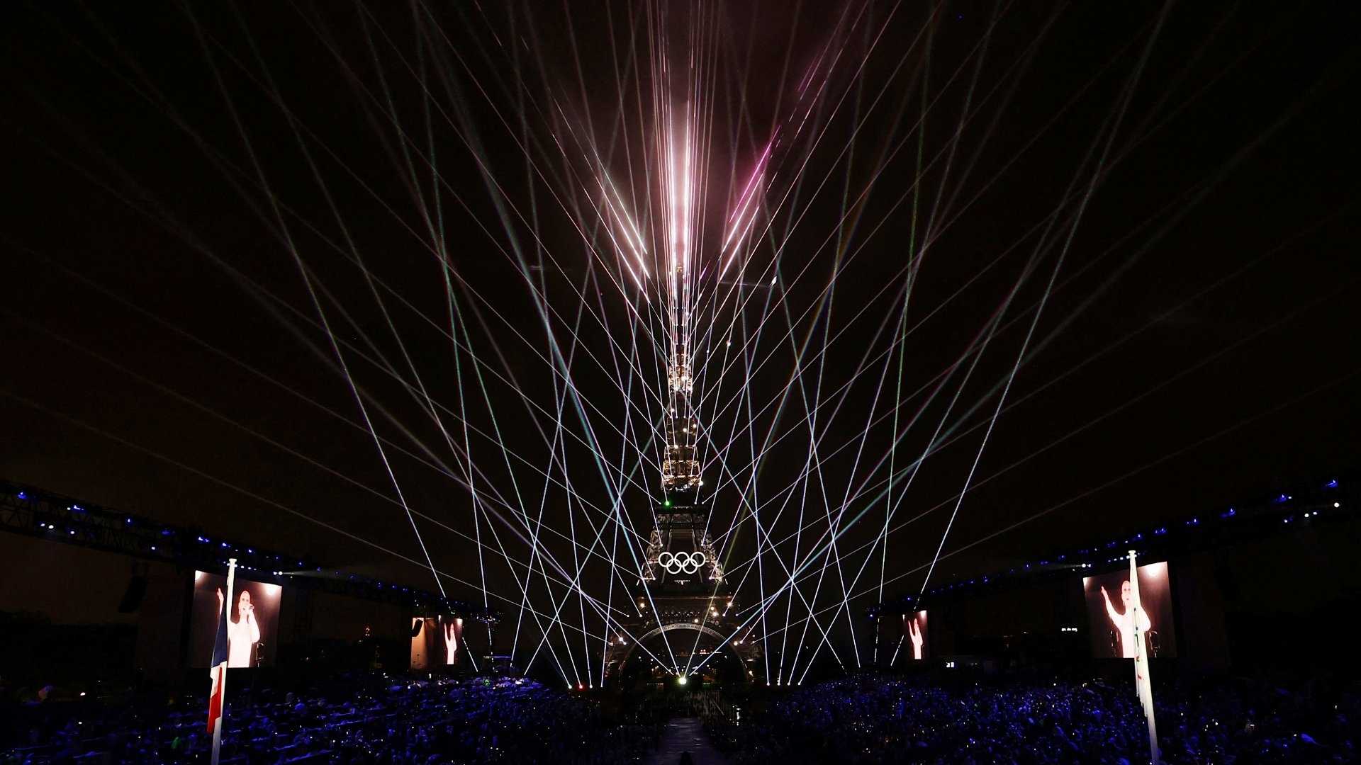 Céline Dion cierra apertura de París 2024