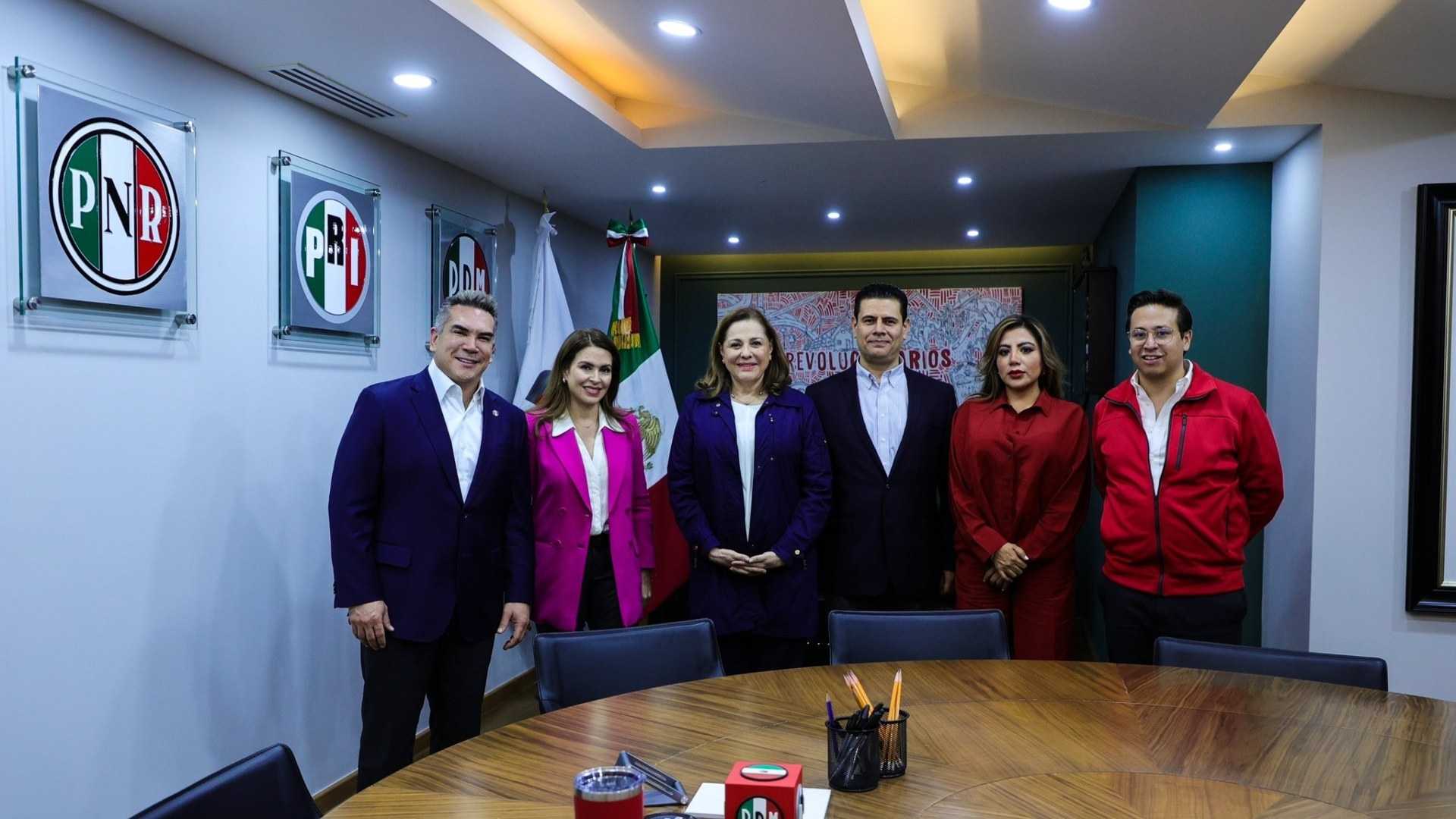 PRI Avala Candidaturas de 'Alito' y Piñón Para la Presidencia del CEN