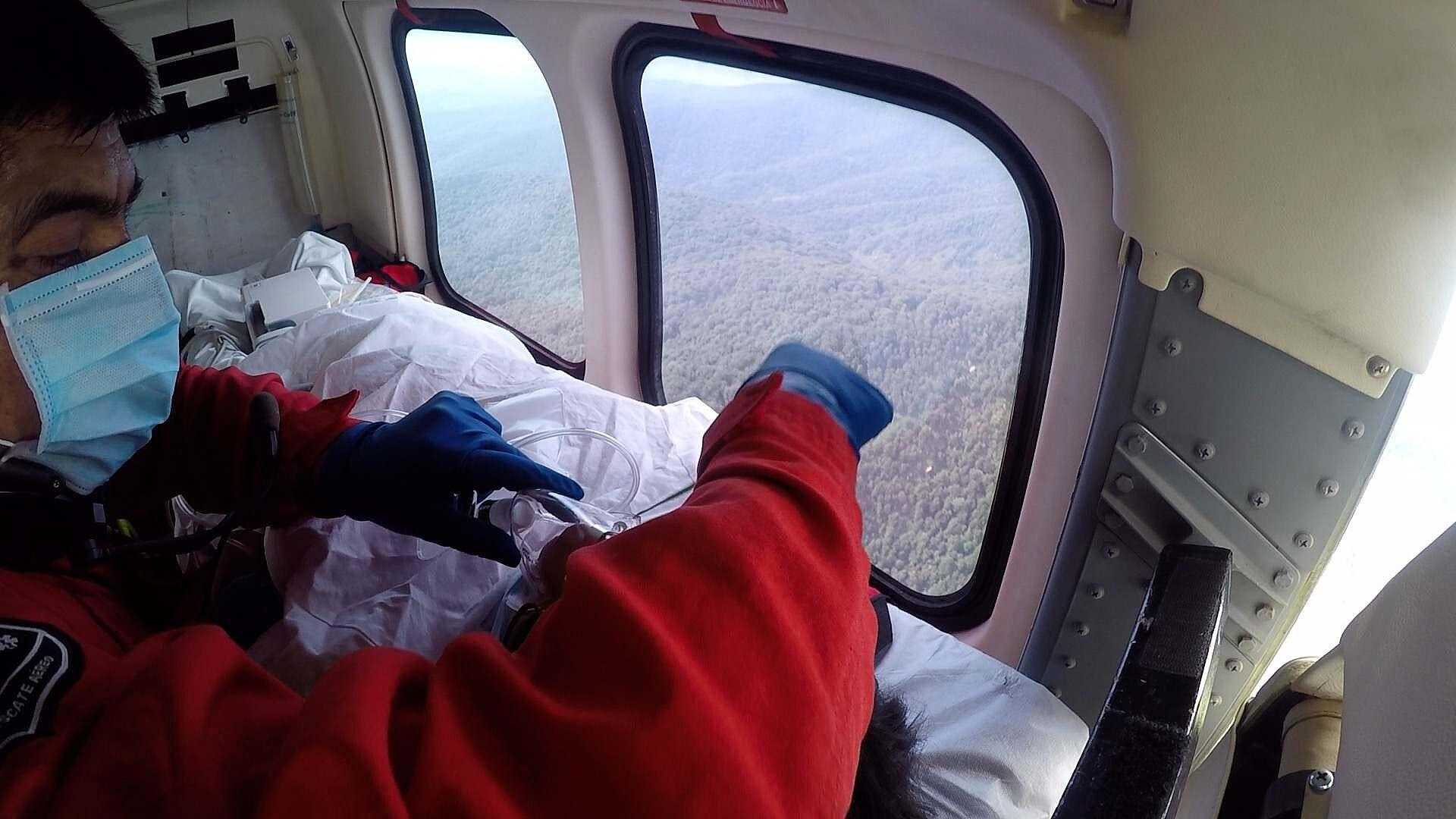 FOTO: Trasladan a Mujer en Helicoptero