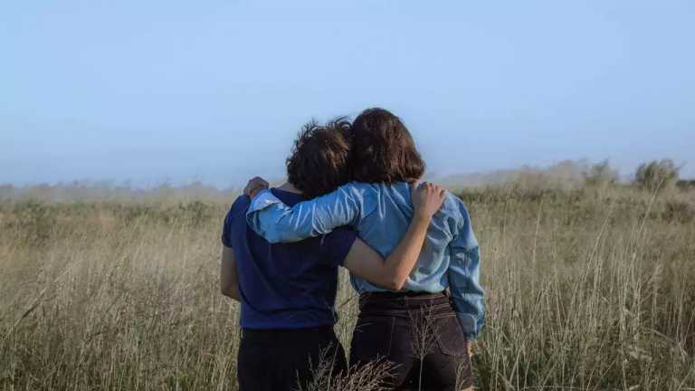 El Vaticano autorizó por primera vez la bendición de parejas del mismo sexo y ‘en situaciones irregulares’ para la Iglesia católica, no obstante manteniéndose firme en su oposición al matrimonio homosexual