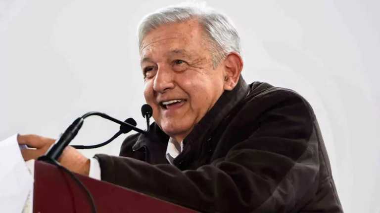 El presidente López Obrador encabezó la ceremonia con motivo del 111 aniversario del Ejército Mexicano; en su mensaje, destacó el apoyo de esta institución para la construcción de obras que impulsan el desarrollo nacional