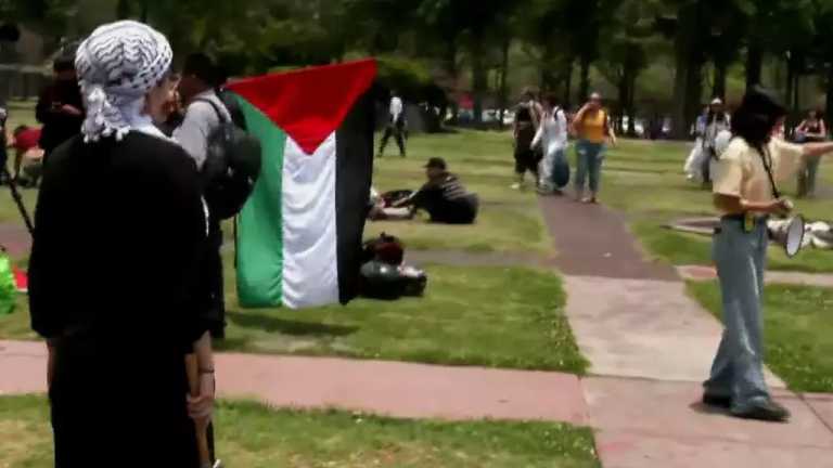 Estudiantes de la UNAM instalan un campamento propalestina en la explanada de Rectoría en Ciudad Universitaria, están convocadas otras universidades y organizaciones sindicales