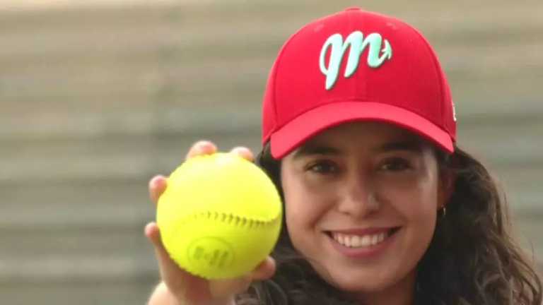 La liga mexicana de softbol se conformó en septiembre de 2023, donde 100 mujeres de distintos estados del país y otras nacionalidades disfrutan de este deporte