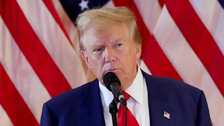 Donald Trump se convirtió en el primer expresidente de Estados Unidos en ser declarado culpable de un crimen. En su conferencia de prensa, donde cargó contra el juez, el presidente Biden y el sistema de justicia y dijo que apelará la sentencia