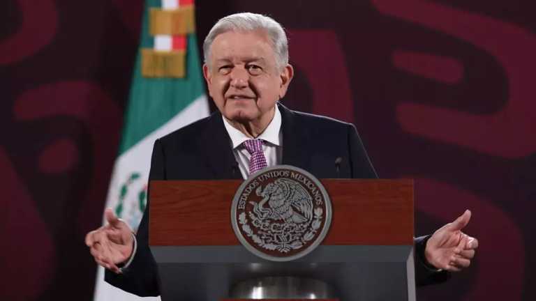 El presidente Andrés Manuel López Obrador condenó el ataque ocurrido el fin de semana contra el expresidente de EUA Donald Trump; el mandatario mexicano señaló que la violencia es irracional y no se puede justificar