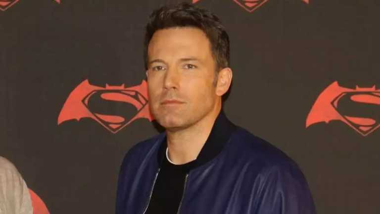 Ante los rumores de que Ben Affleck ya compró una nueva residencia lejos de Jenifer López en medio de su posible separación, el actor que dio vida a Batman fue captado con otra mujer