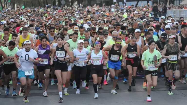 Falta poco para la Maratón de la CDMX. Estas son las rutas que pueden tomarse y los horarios para llegar a la zona de salida este próximo domingo 25 de agosto