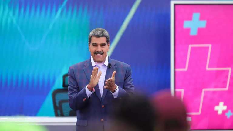 Nicolás Maduro, presidente de Venezuela, anunció que adelanta la temporada navideña para el primero de octubre, aseguró que es un homenaje al pueblo y serán tiempos de paz y felicidad