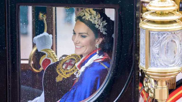 La princesa de Gales, Kate Middleton, completó su tratamiento de quimioterapia, sin embargo, aún no es posible decir si está libre de cáncer