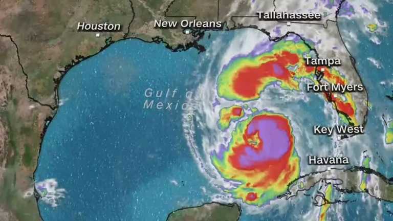 El huracán Helene se intensificó a huracán categoría 2 frente a las costas de Quintana Roo. Producirá lluvias muy fuertes