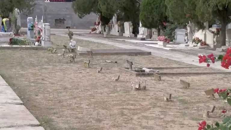 Cuenta la historia de que, a inicios de los años 50, surgió una epidemia de polio en Nuevo Laredo, la que acabó en esta entidad con la vida de por lo menos 100 menores de edad.