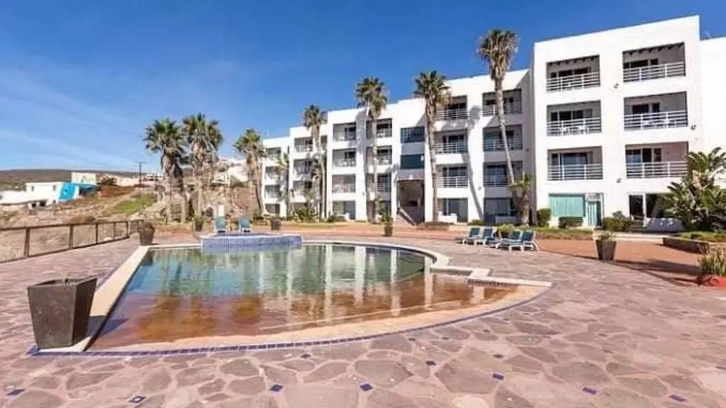 Muere Extranjero tras Caer de Hotel en Playas de Rosarito