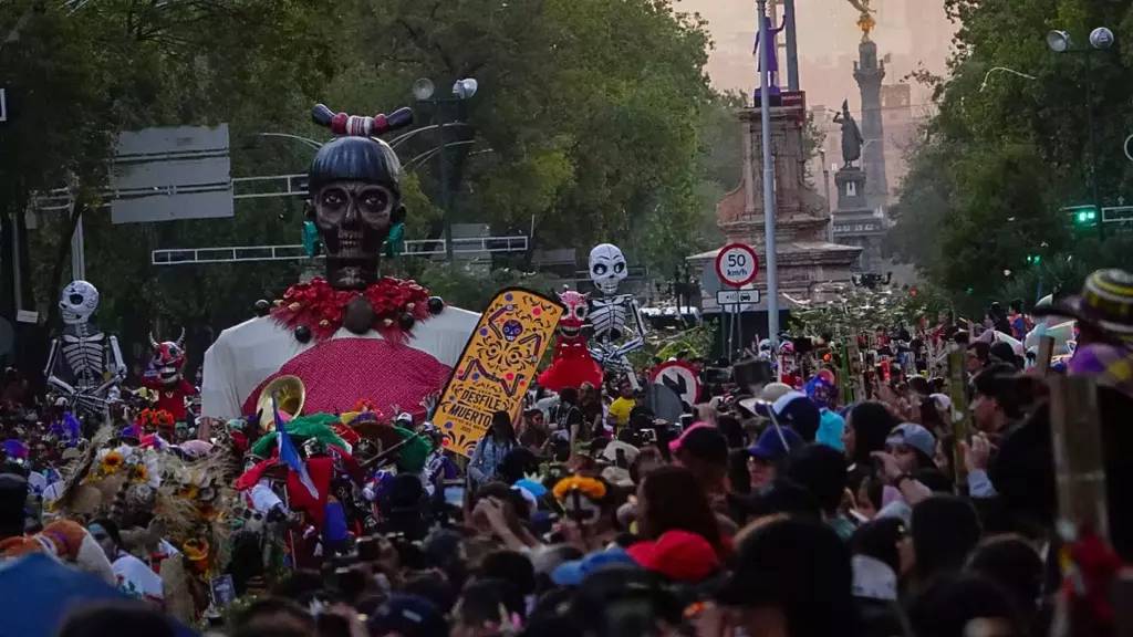 Foto: Desfile por Día de Muertos en CDMX