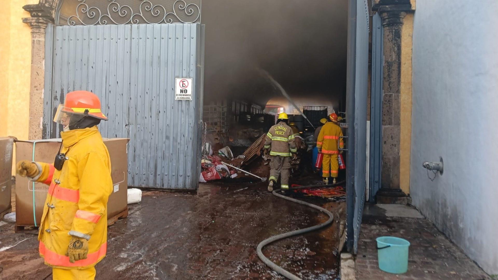Asciende a 6 el número de personas fallecidas tras la explosión registrada en una empresa tequilera en Tequila, Jalisco