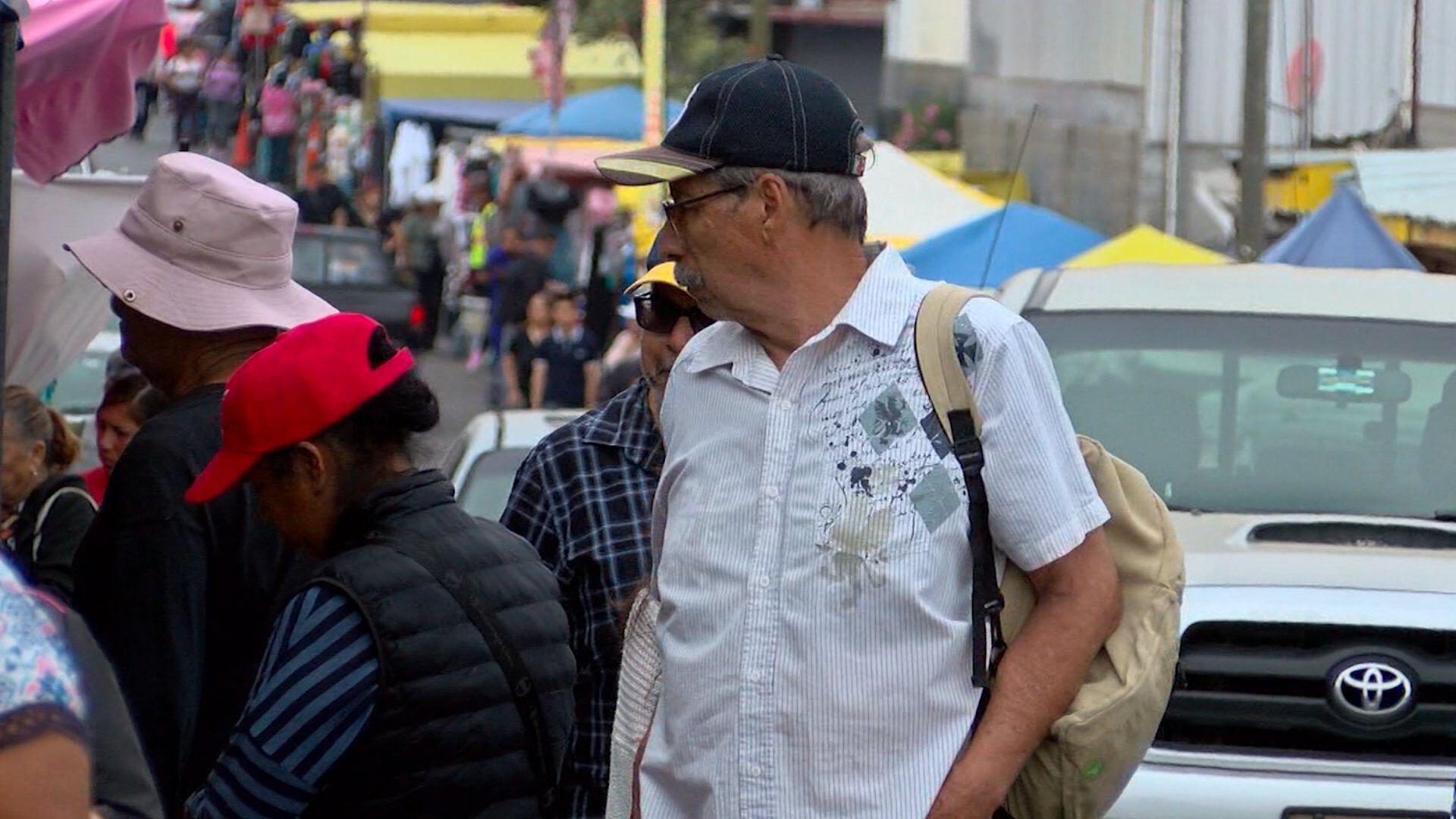 Accidentes y Asaltos: Riesgos de Trabajar en un Mercado Sobreruedas en Tijuana