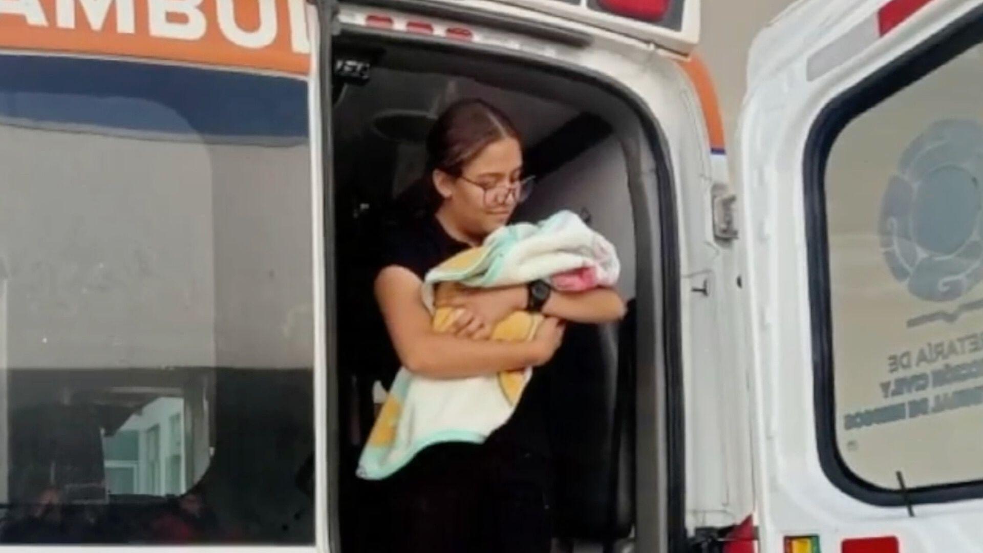 Nace bebé con ayuda de Protección Civil de Puebla.