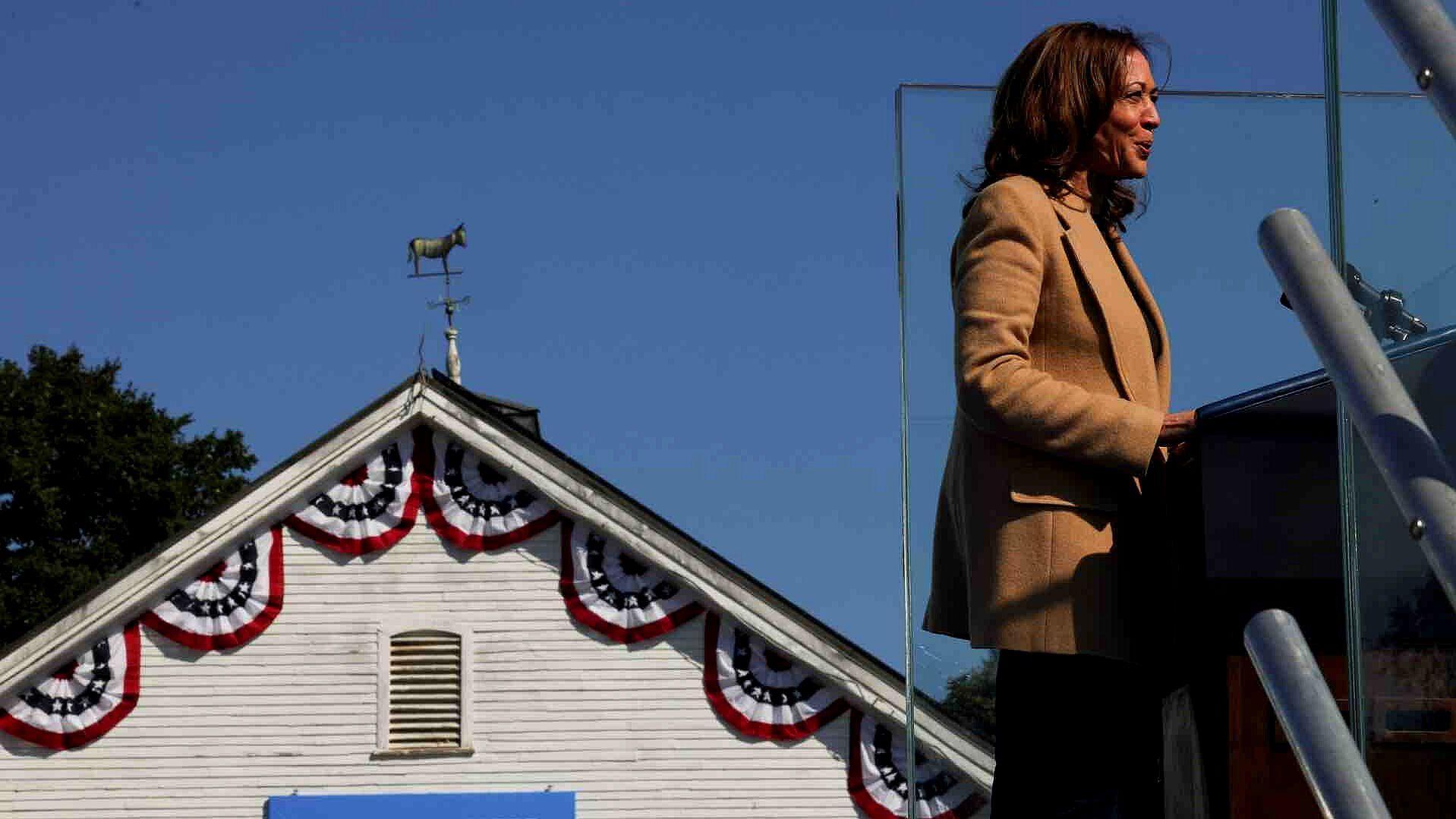 Foto: Kamala Harris Llama a Terminar con ‘Epidemia de Violencia por Armas de Fuego’