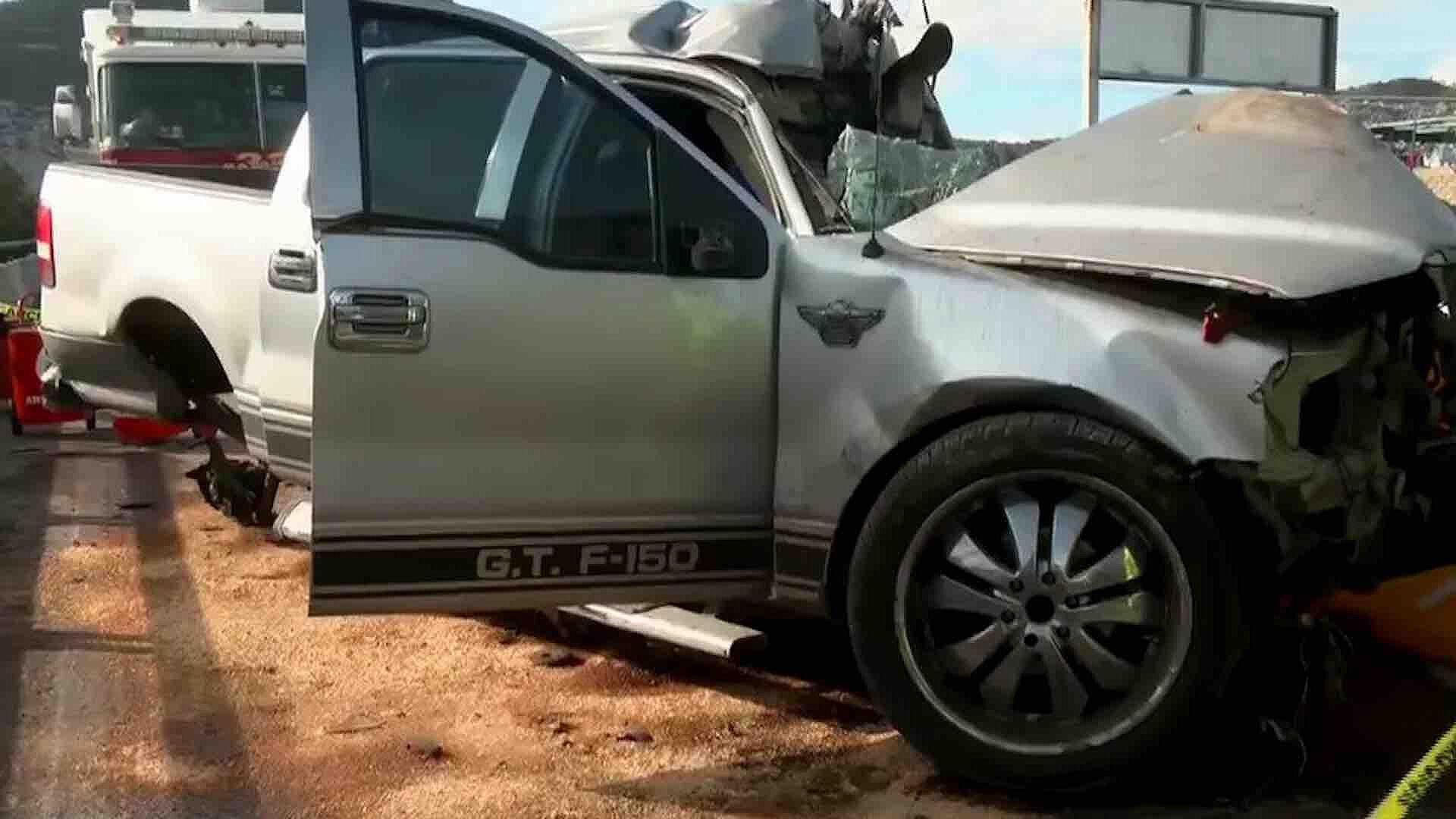 Foto: Conductor Muere Tras Impacto Contra Tractocamión en Autopista de Tlalnepantla