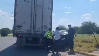 Mujer Sobrevive a Accidente con Tráiler en Parque Industrial de Nuevo Laredo