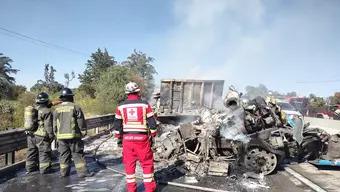 Foto: Accidente en Puebla: Tráiler de combustible choca y se incendia en autopista Puebla-Orizaba