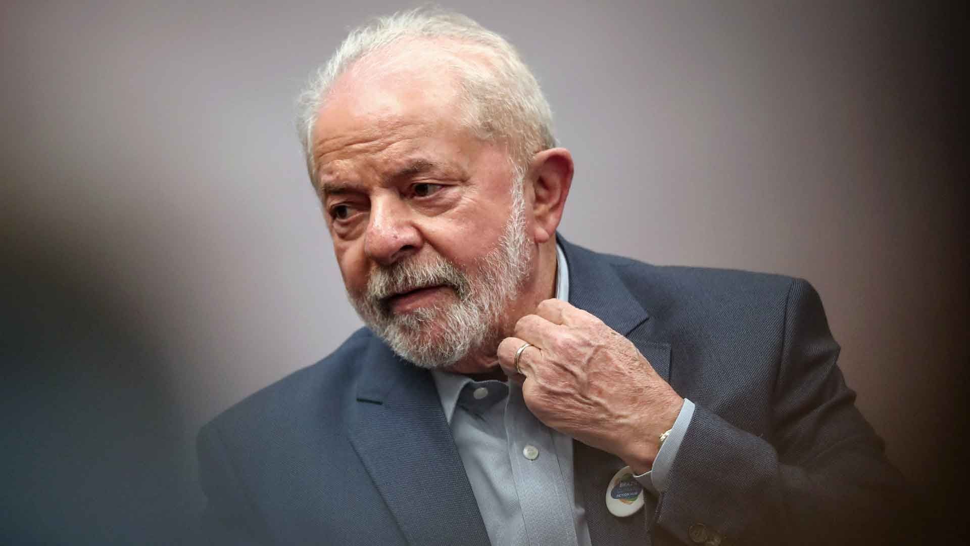 Lula da Silva, presidente electo de Brasil, es operado de la laringe 