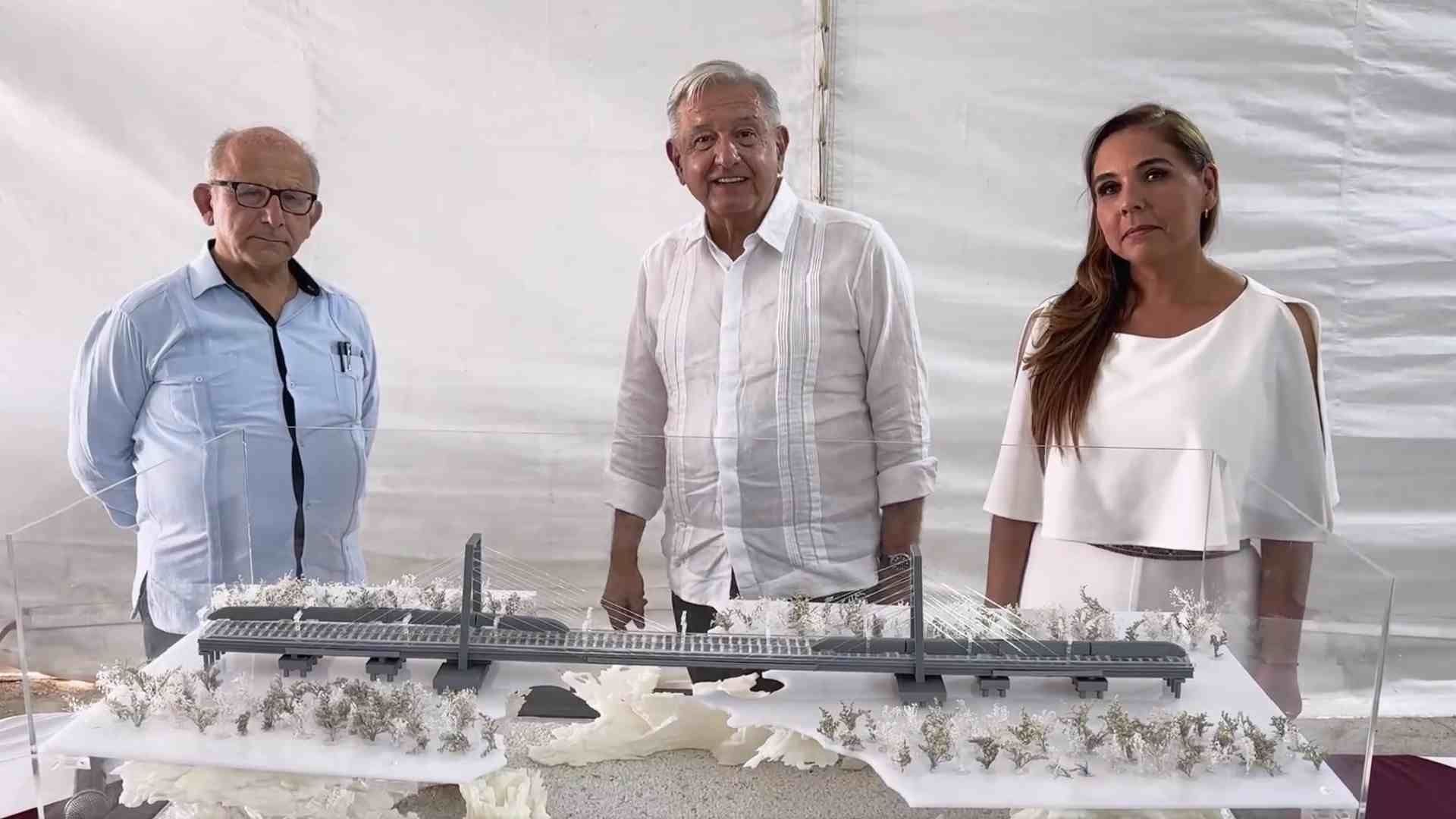 López Obrador, la gobernadora de Quintana Roo, Mara Lezama y el director del INAH, Diego Prieto