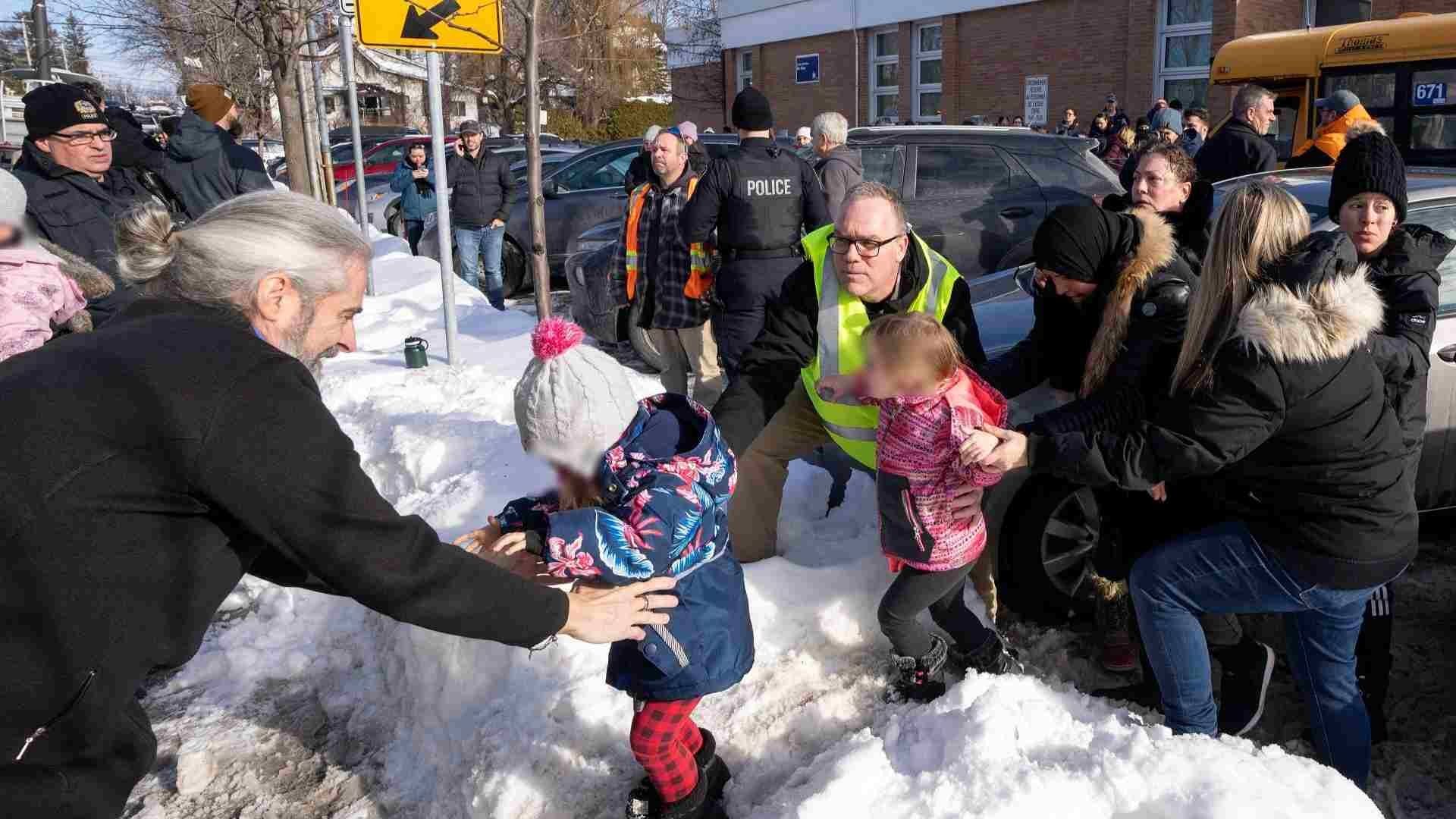 Niños de guardería donde ocurrió el accidente en Laval, a las afueras de Montreal, Canadá