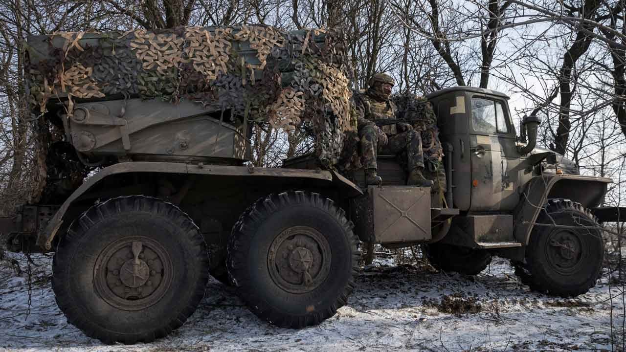 Rusia ataca Donetsk y prepara ofensiva contra Ucrania