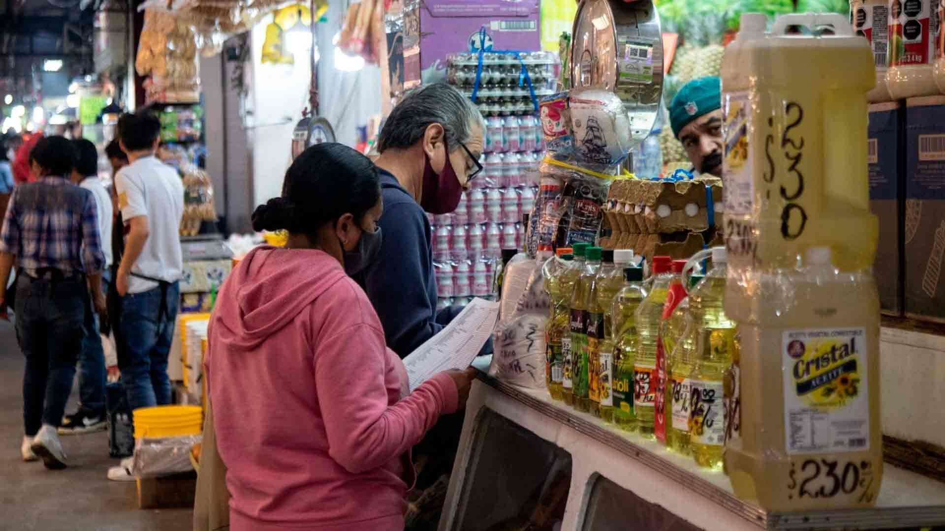 La inflación bajó a 7.76% la primera quincena de febrero, de acuerdo con el INEGI