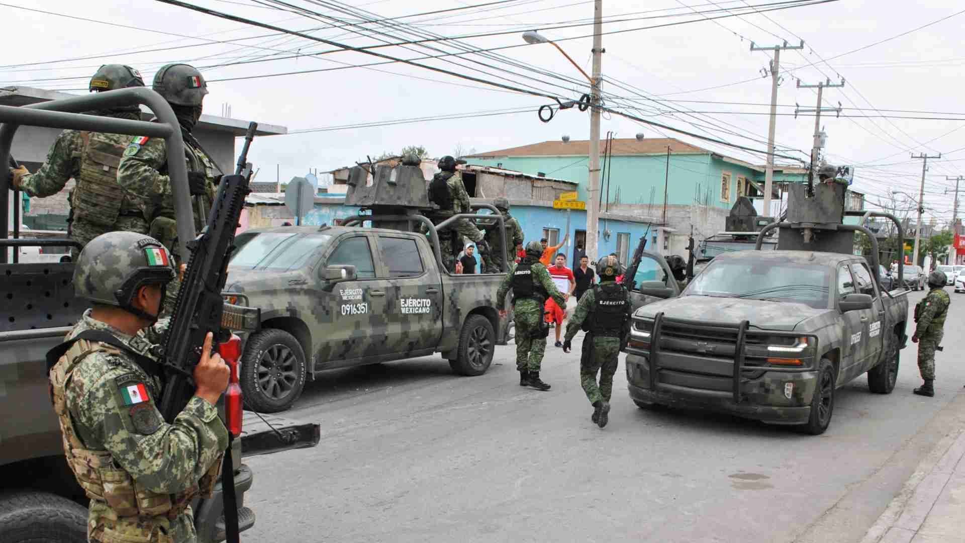 Miliatres ejecutaron a 5 jóvnes en Tamaulipas