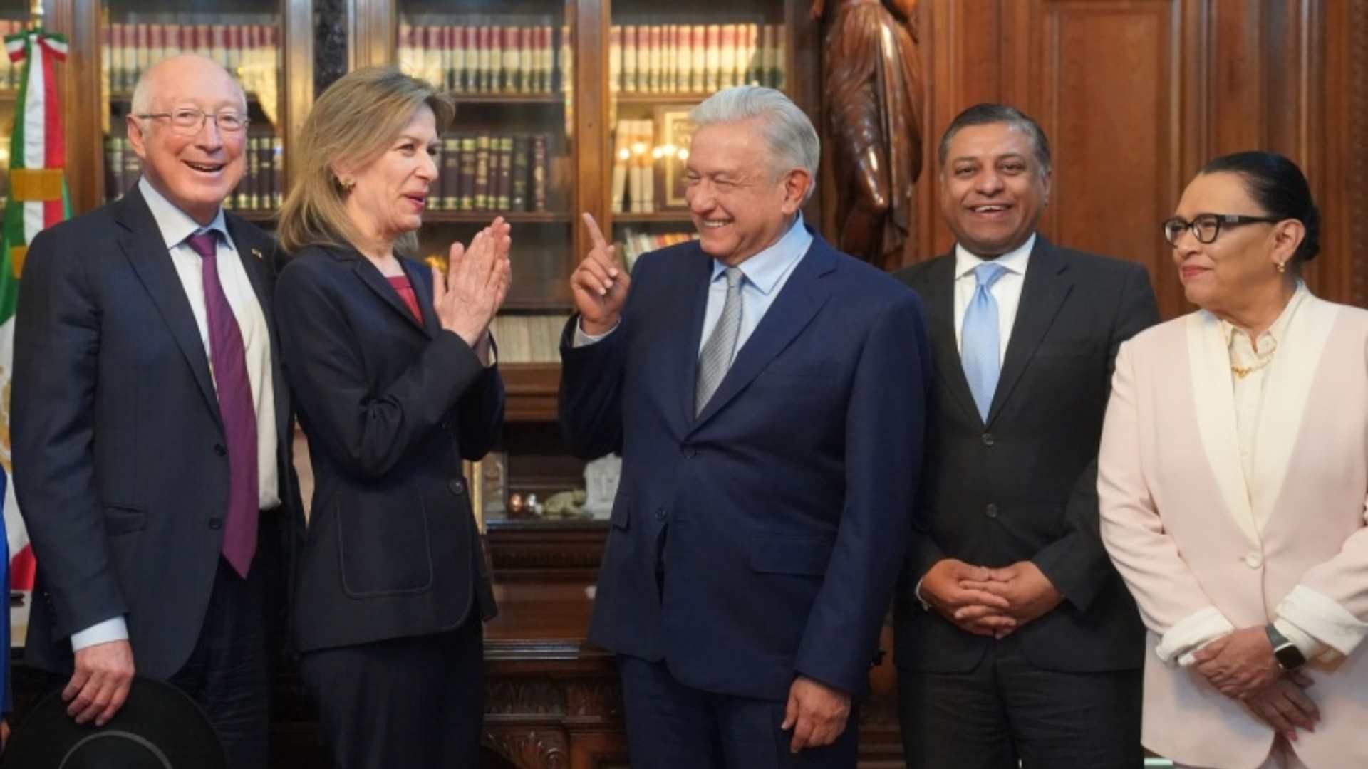 El presidente López Obrador dialogó con Elizabeth Sherwood-Randall, asesora de Seguridad Nacional de la Casa Blanca