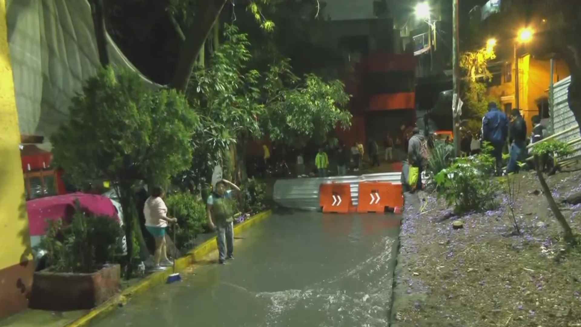 Desbordamiento de Presa Tacubaya Inunda Casas en CDMX