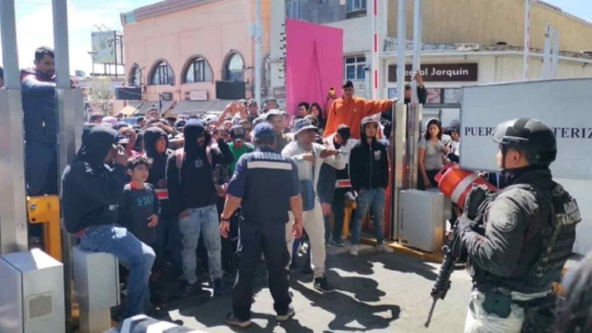 Chihuahua: Migrantes Intentan Ingresar por la Fuerza a EUA  ‌