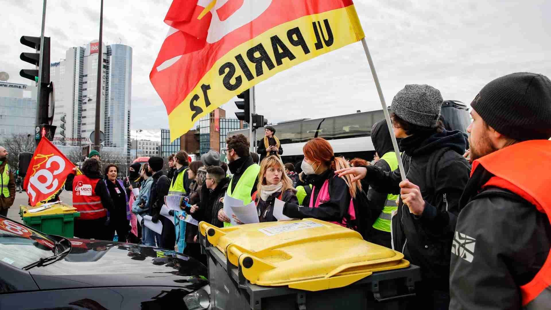 Protestas en Francia dejan más de 300 detenidos