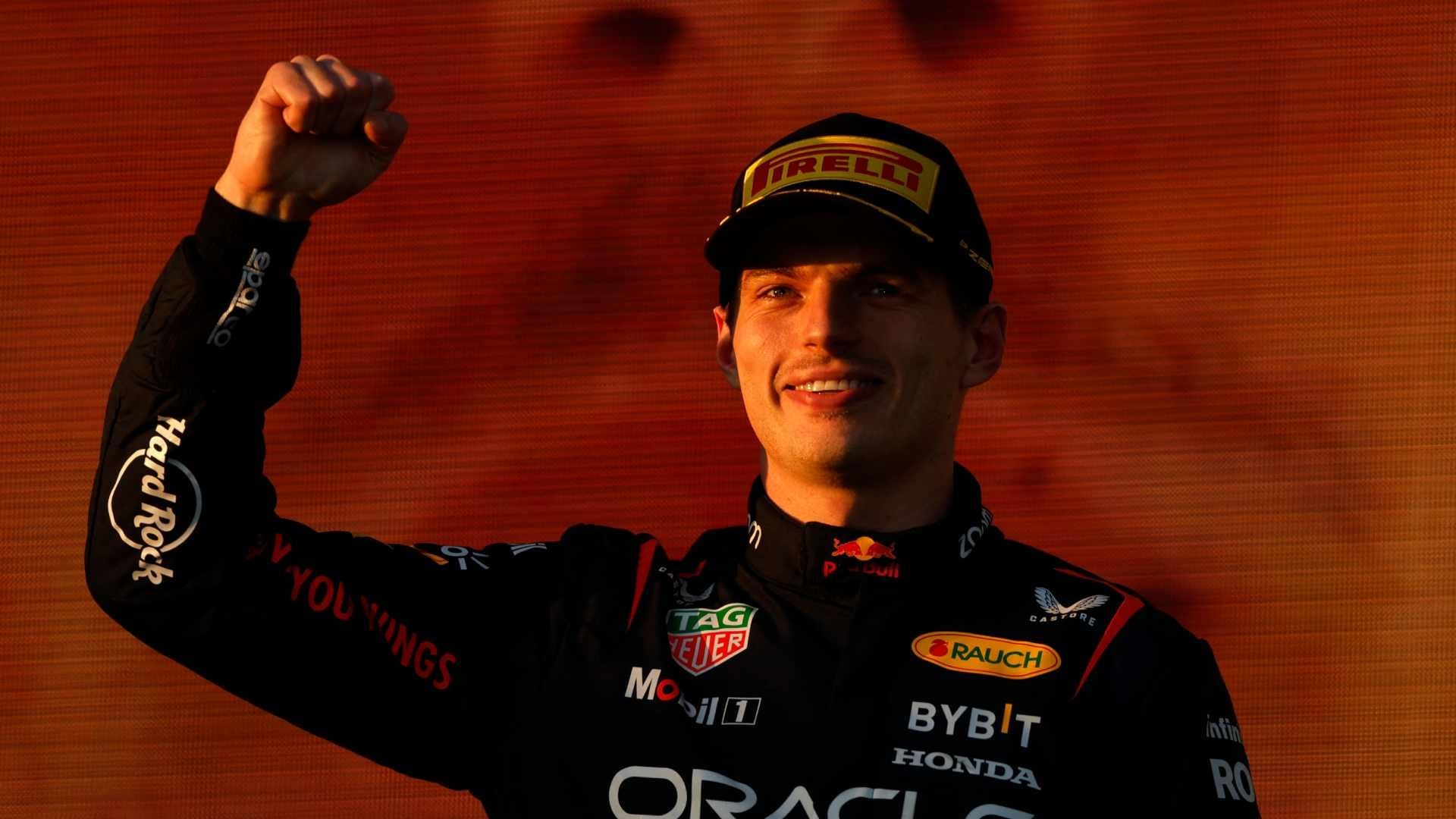 Verstappen gana en Australia; ‘Checo’ alcanza quinto lugar