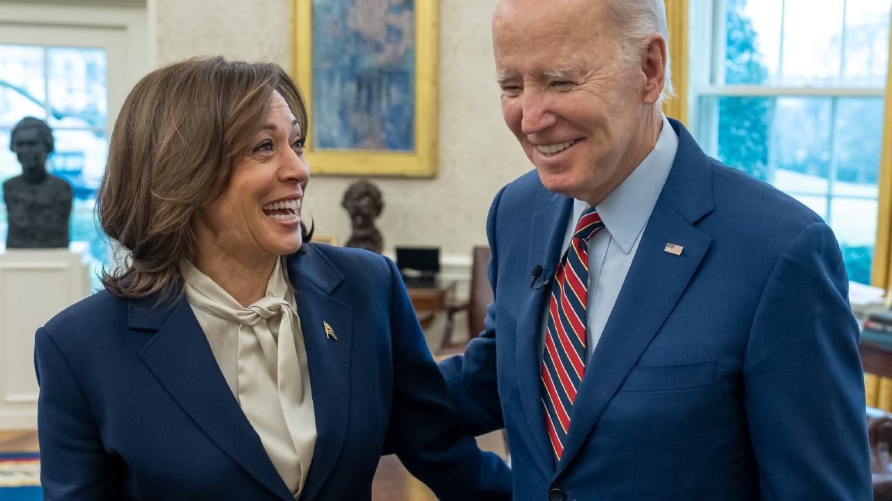 Kamala Harris Se Postulará De Nuevo Junto a Biden