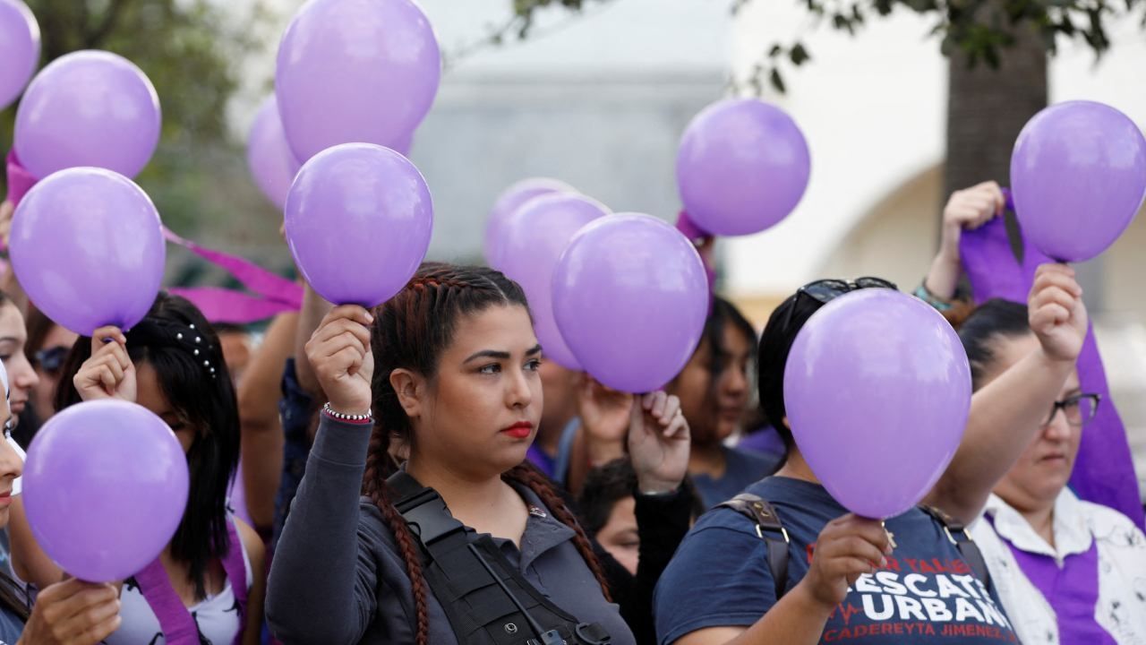 Mujeres protestan por violencia en China, Nuevo León