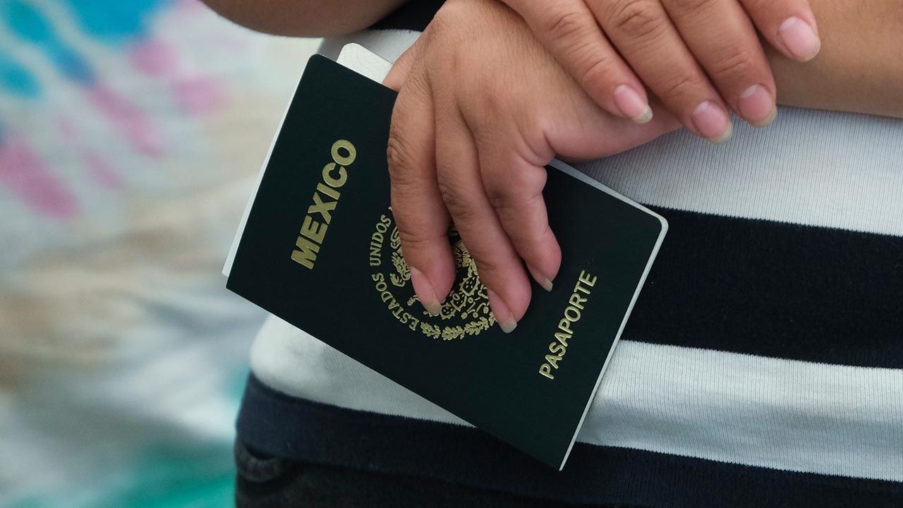 El precio del pasaporte mexicano aumentará a partir de 2023 