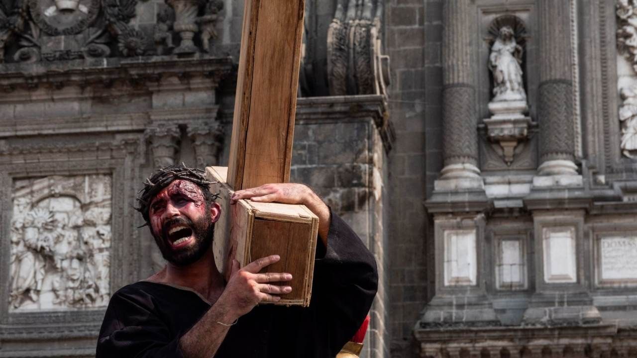 Viacrucis en el Zócalo: Ruta y Horario