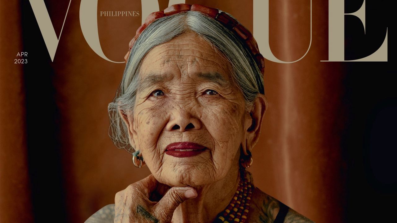 La tatuadora filipina Apo Whang-Od es la portada de Vogue Filipinas más longeva; tiene 106 años