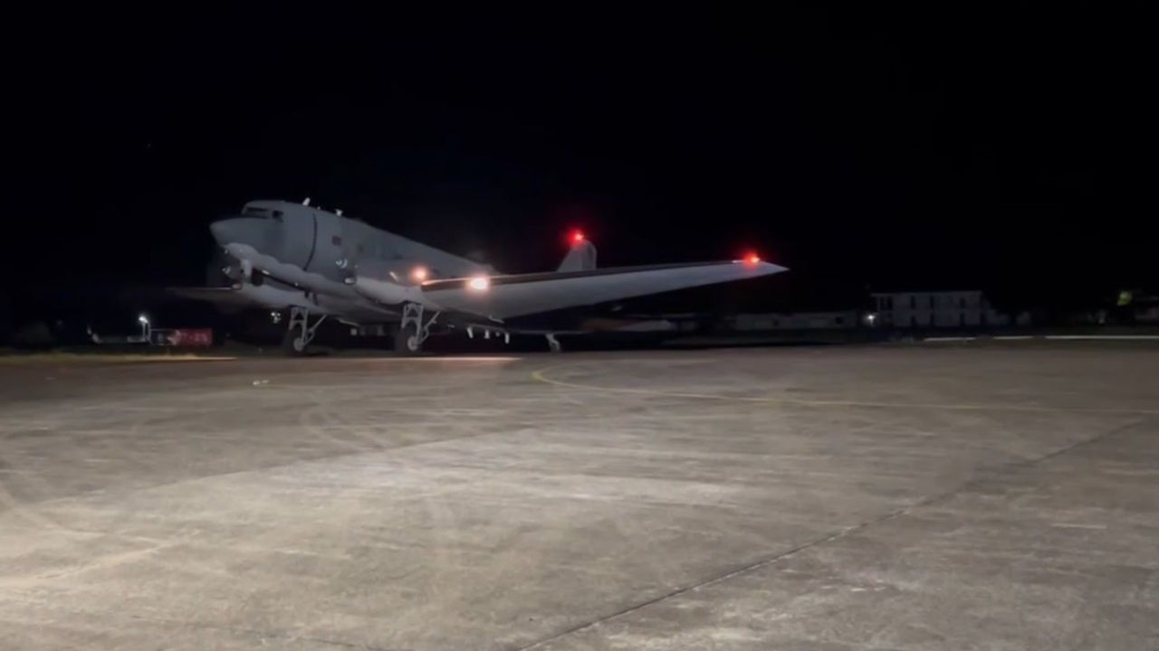 Avión fantasma ilumina la Amazonia colombiana en la misión de búsqueda de cuatro niños desaparecidos tras avionazo