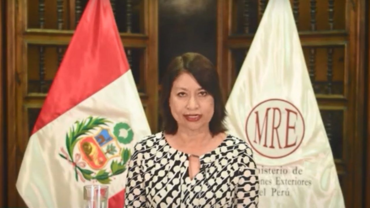 Perú rechaza ‘declaraciones injerencistas’ de AMLO y Petro