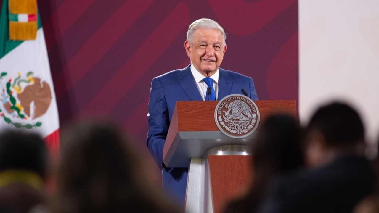 AMLO se lanza contra corridos tumbados