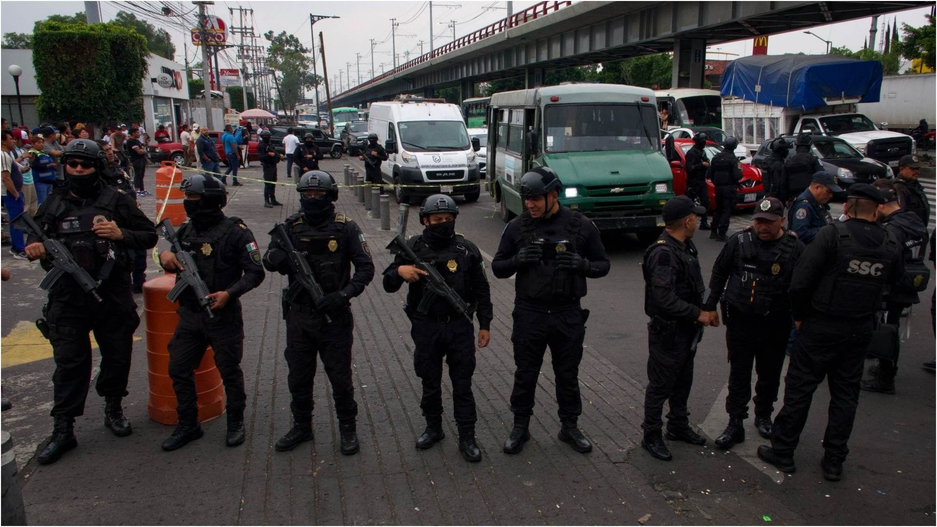 Mujer asesinada en un camión en Iztapalapa