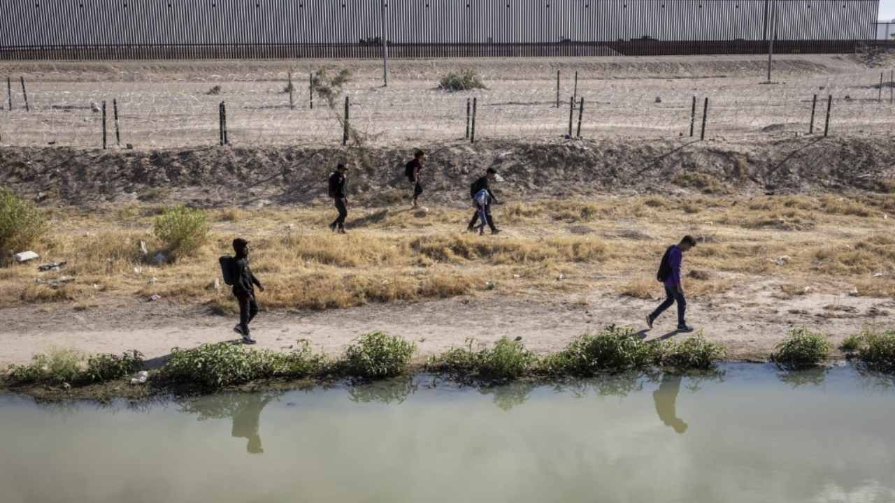 EUA Sanciona a Red Mexicana Acusada de Ayudar a Migrantes a Cruzar la Frontera