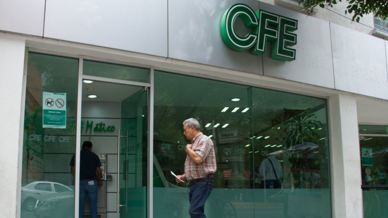 Una propuesta busca que los pensionados del IMSS tengan un descuento en el pago del recibo de la CFE